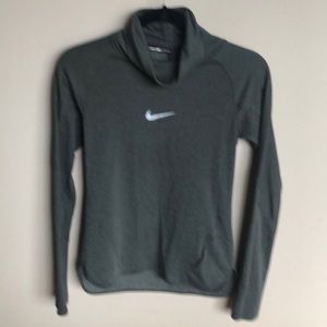 Women’s Nike DriFit long sleeve top